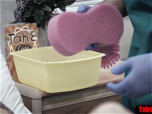 doc gives patient a sponge bathtub and vaginal study